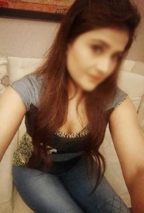 dubai incall pakistani escorts 0581950410 You will be astonished as your sexual needs are satisfied